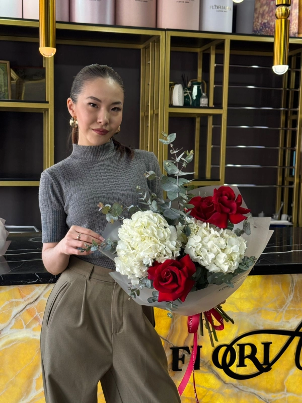 Яркий акцент S