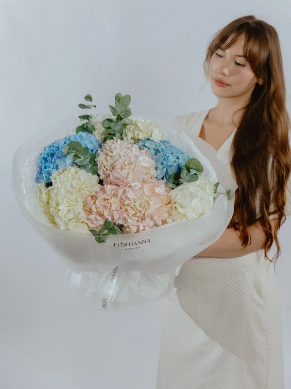 Bloom M